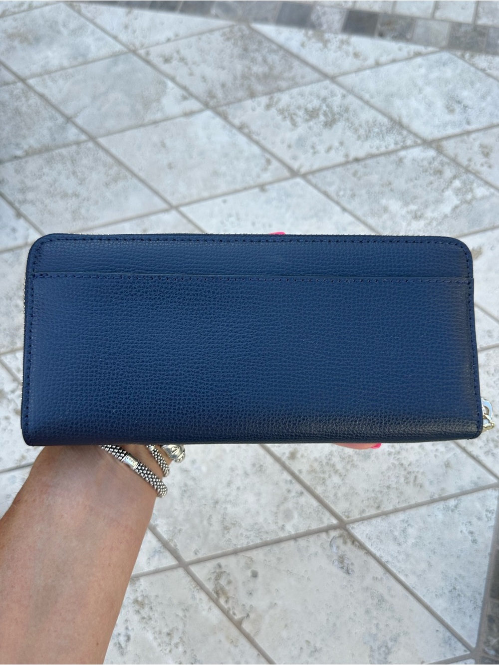 NWOT - Kate Spade Navy Zip-Around Leather Wallet - Picture 2 of 8